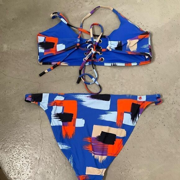 Red Carter Rio Pattern Bikini - Picture 2 of 9